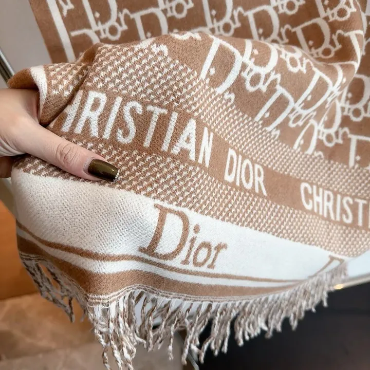 スーパーコピー グッチ マフラー