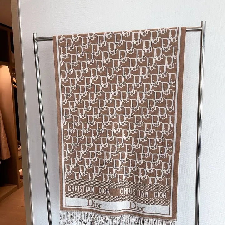 スーパーコピー グッチ マフラー