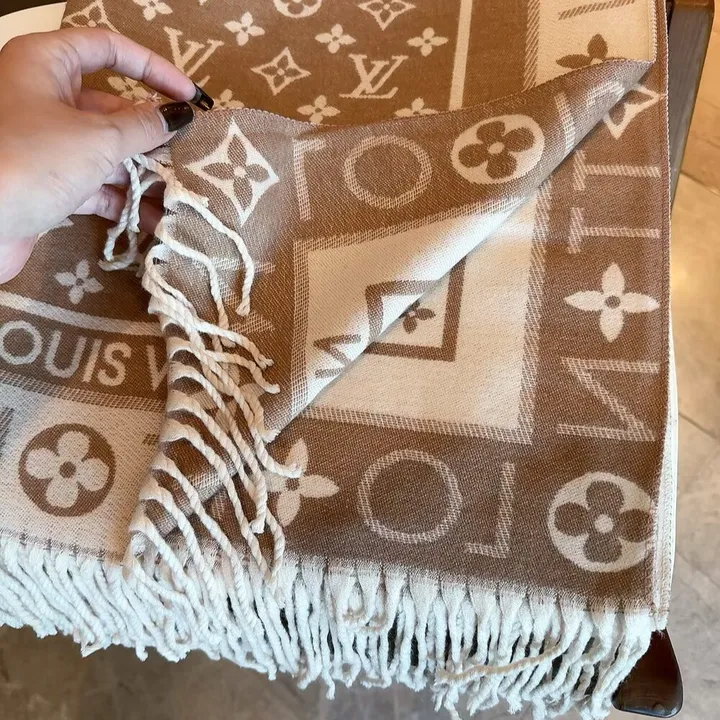 スーパーコピー ルイヴィトン マフラー