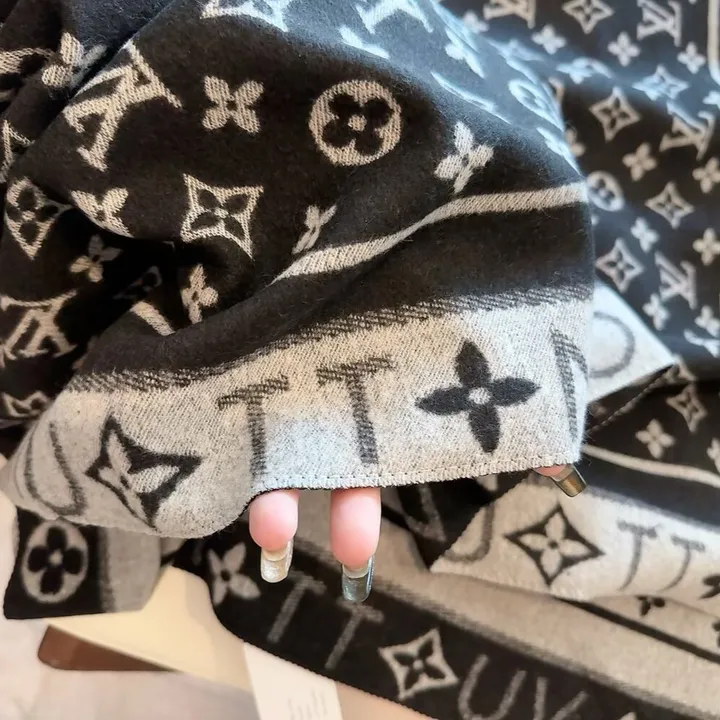 スーパーコピー ルイヴィトン マフラー