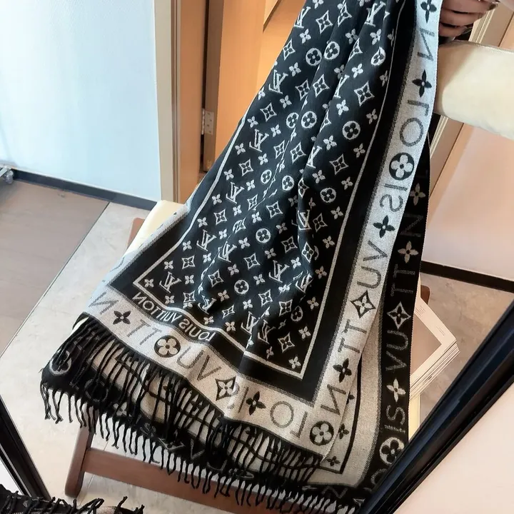 スーパーコピー ルイヴィトン マフラー