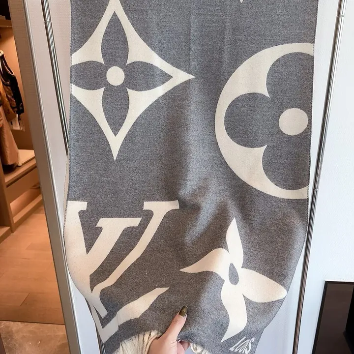 スーパーコピー ルイヴィトン マフラー