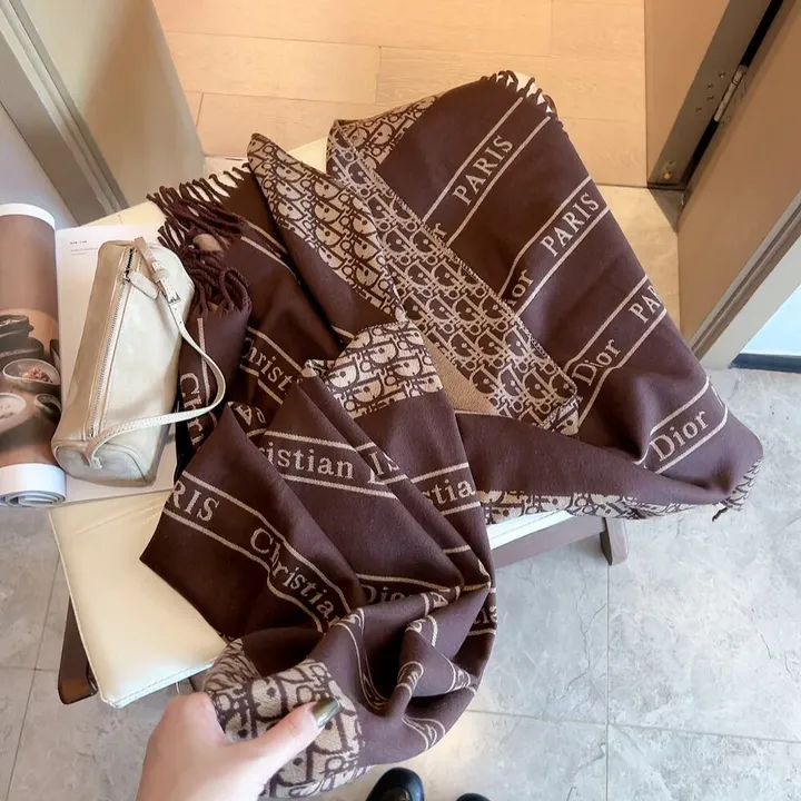 スーパーコピー グッチ マフラー