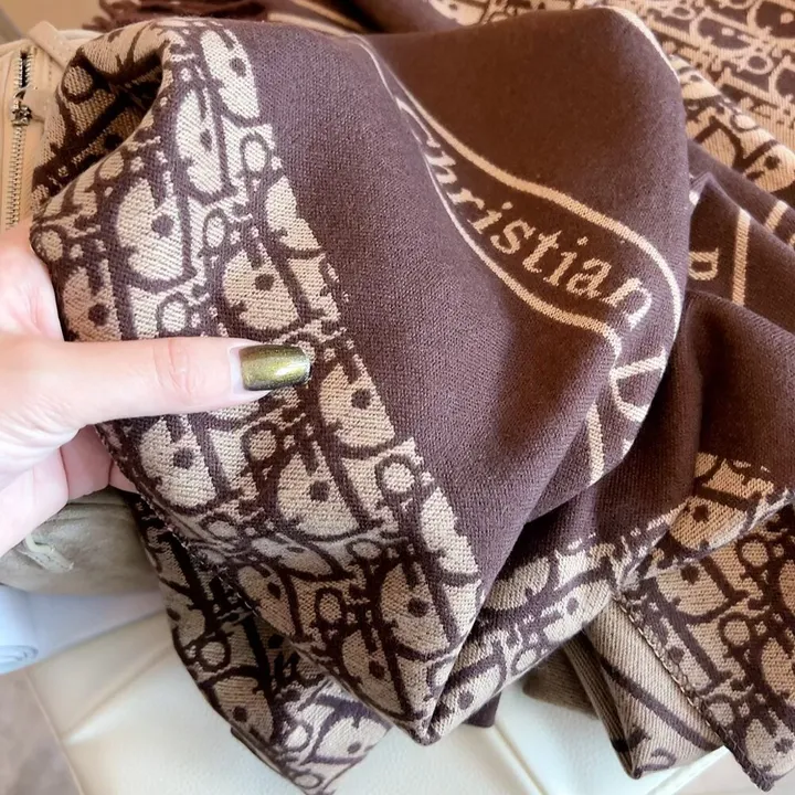 スーパーコピー グッチ マフラー