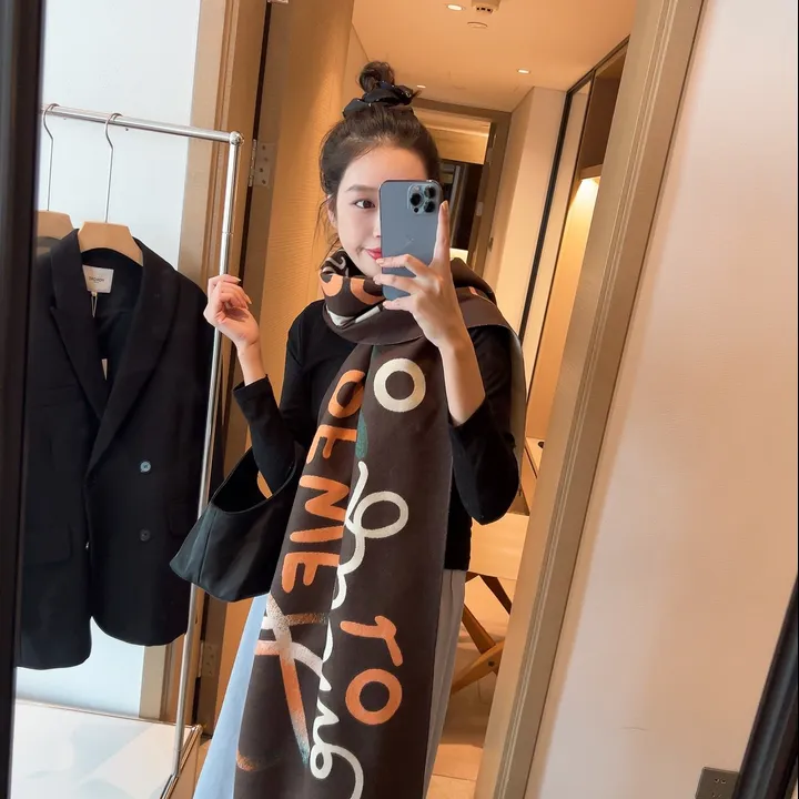 スーパーコピー ロエベ マフラー