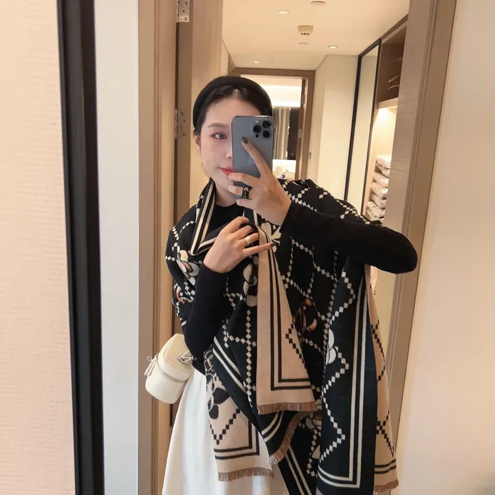 スーパーコピー シャネル マフラー