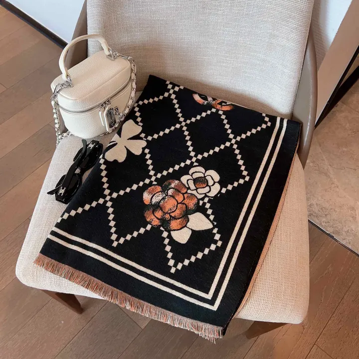 スーパーコピー シャネル マフラー