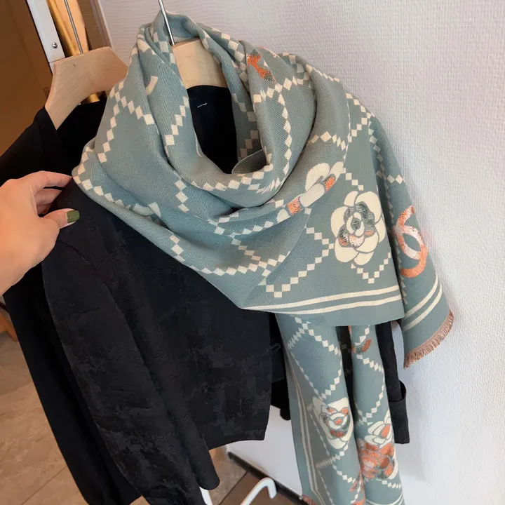 スーパーコピー シャネル マフラー