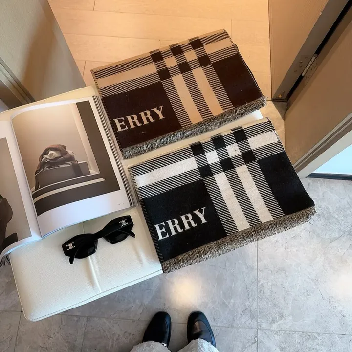 スーパーコピー バーバリー ス マフラー