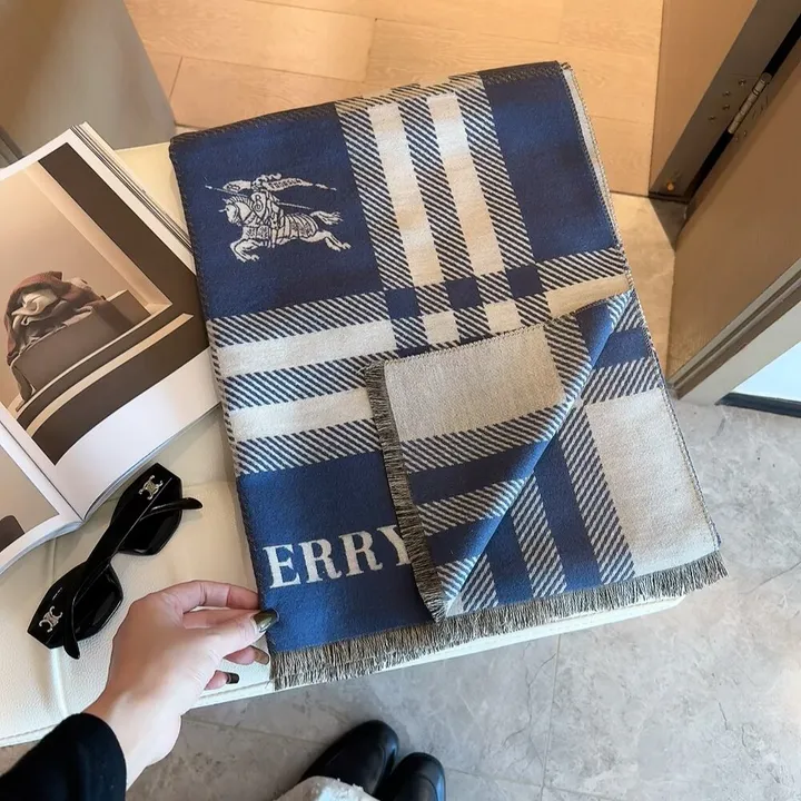 スーパーコピー バーバリー ス マフラー