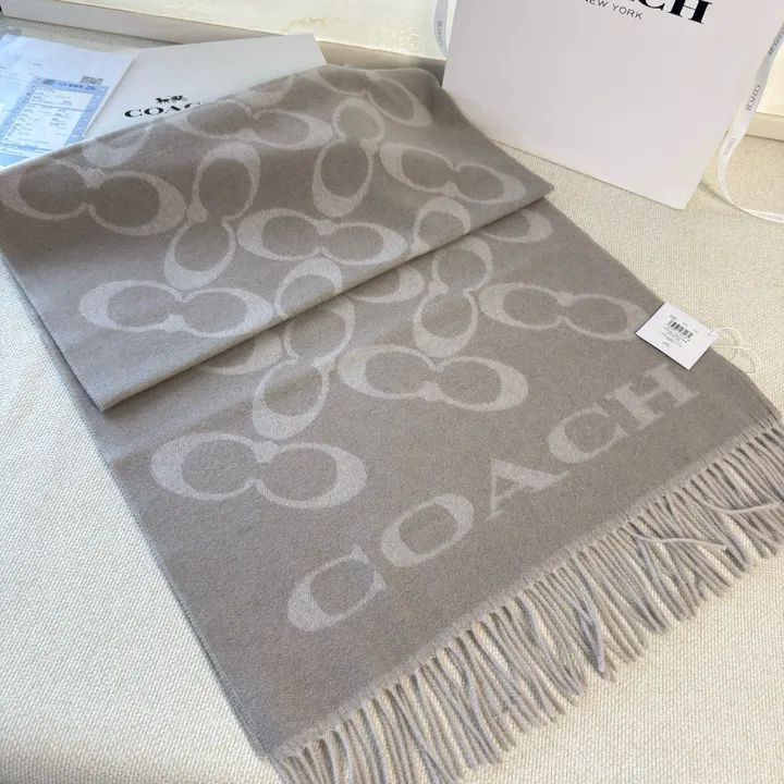 スーパーコピー コーチ マフラー