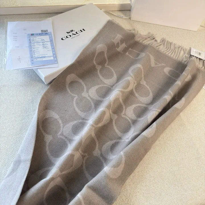 スーパーコピー コーチ マフラー