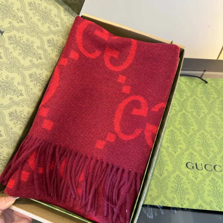 スーパーコピー グッチ マフラー