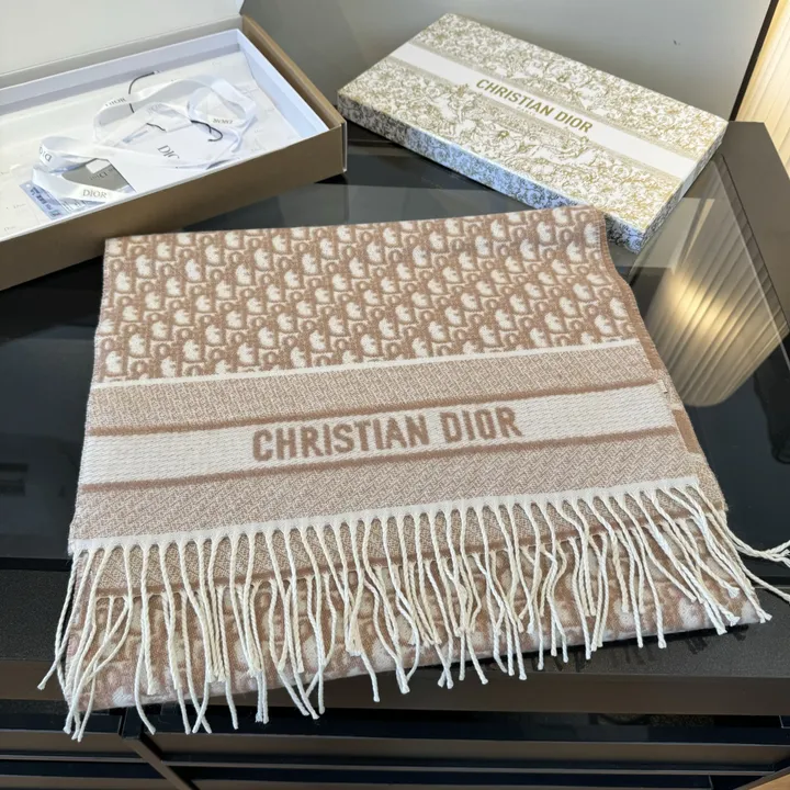 スーパーコピー ディオール マフラー