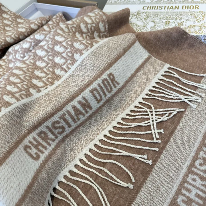 スーパーコピー ディオール マフラー