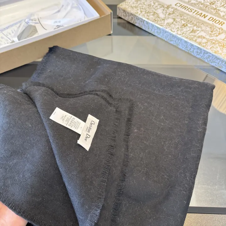 スーパーコピー ディオール マフラー