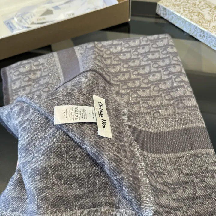 スーパーコピー ディオール マフラー