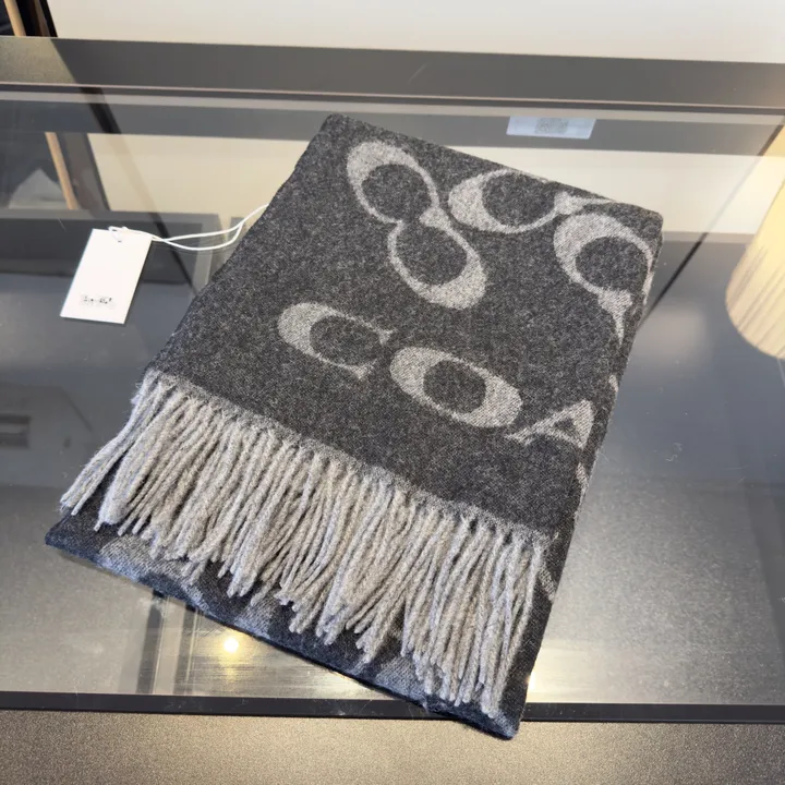 スーパーコピー コーチ マフラー