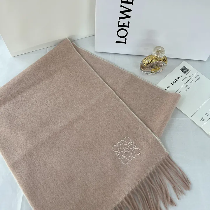 スーパーコピー ロエベ マフラー