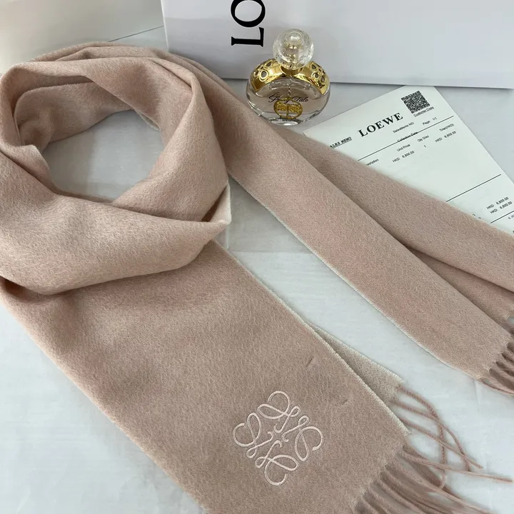 スーパーコピー ロエベ マフラー