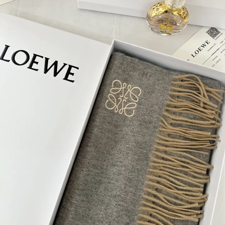 スーパーコピー ロエベ マフラー