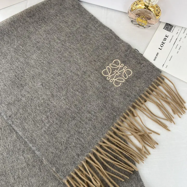 スーパーコピー ロエベ マフラー