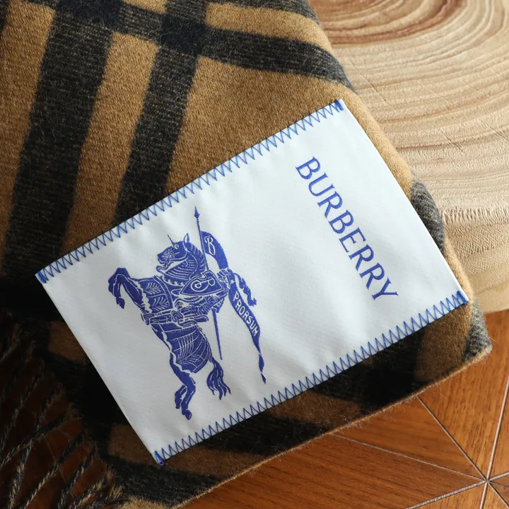 スーパーコピー バーバリー ス マフラー