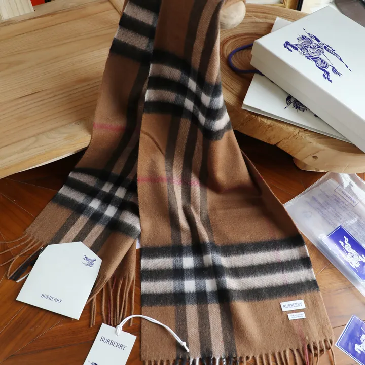 スーパーコピー バーバリー ス マフラー