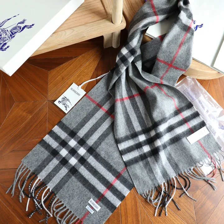 スーパーコピー バーバリー ス マフラー