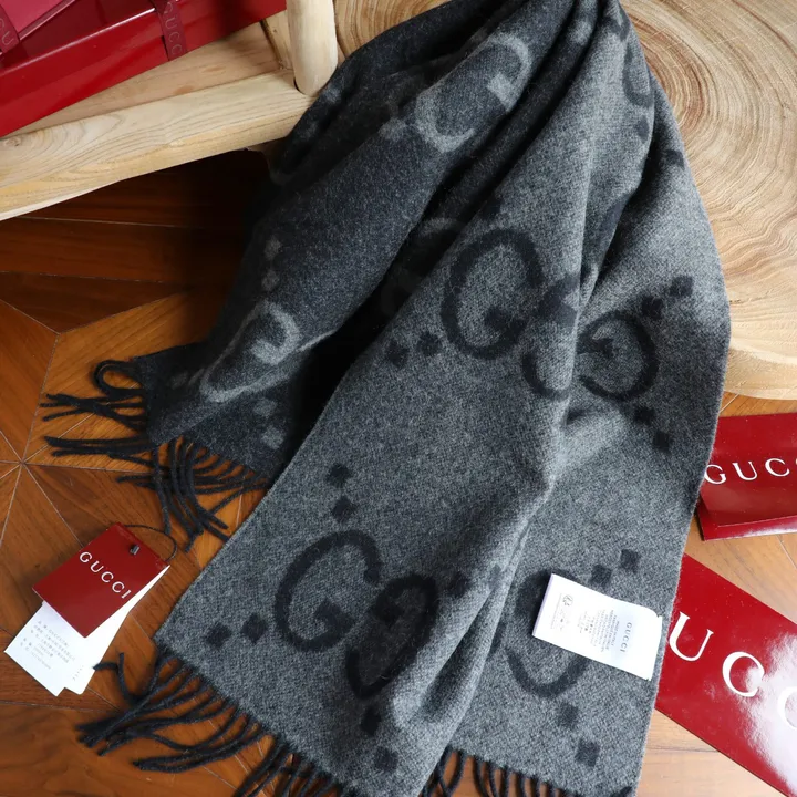 スーパーコピー ルイヴィトン マフラー