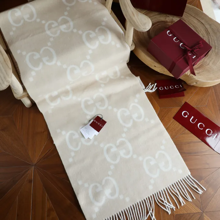 スーパーコピー ルイヴィトン マフラー