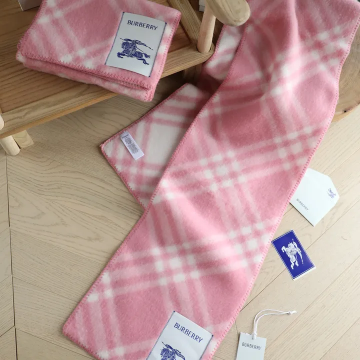 スーパーコピー バーバリー ス マフラー