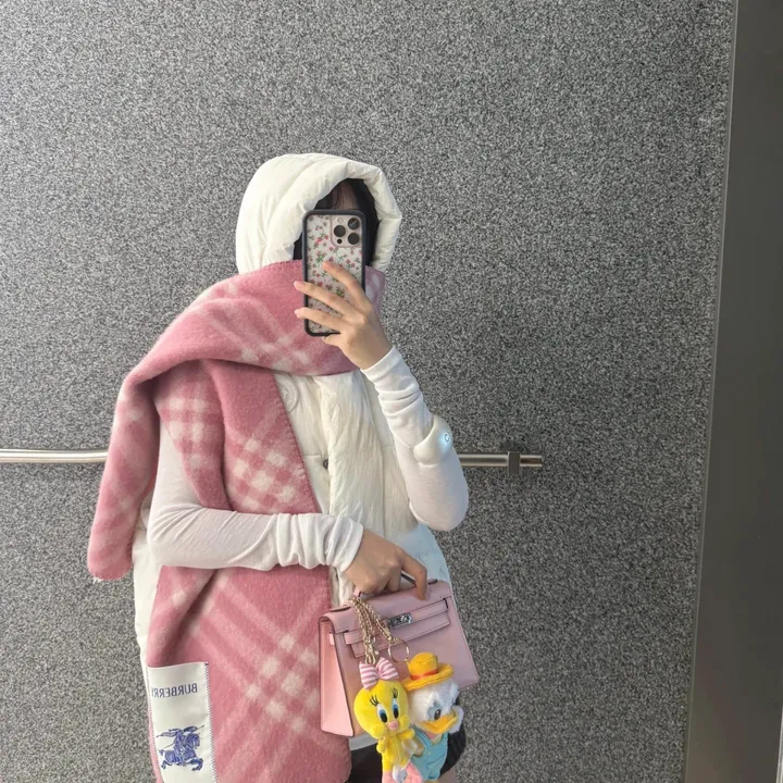 スーパーコピー バーバリー ス マフラー