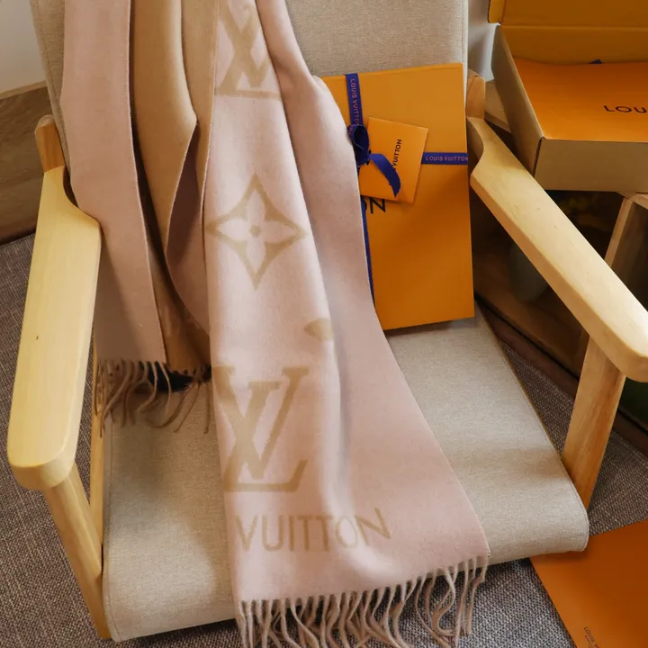 スーパーコピー ルイヴィトン マフラー