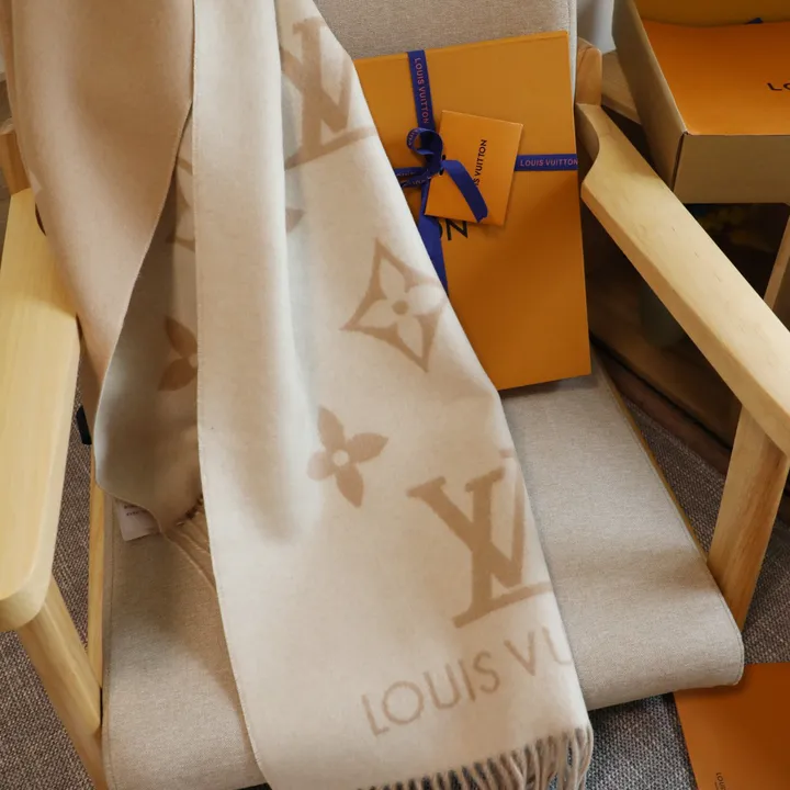 スーパーコピー ルイヴィトン マフラー