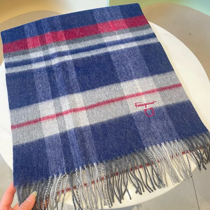 スーパーコピー フェラガモ マフラー