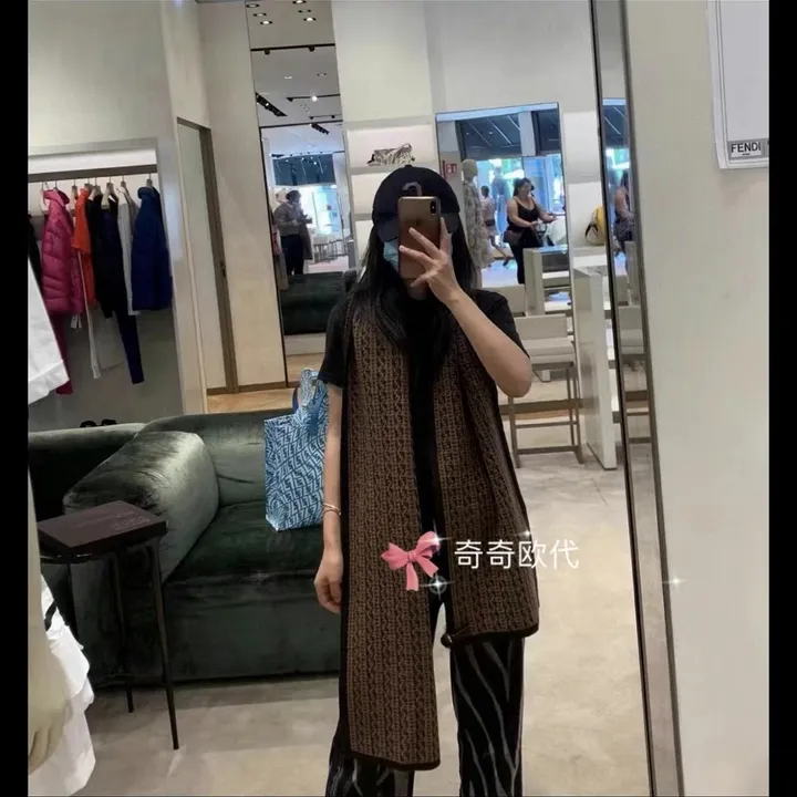 スーパーコピー フェンディ マフラー