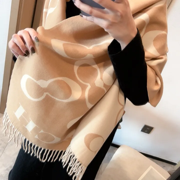 スーパーコピー コーチ マフラー