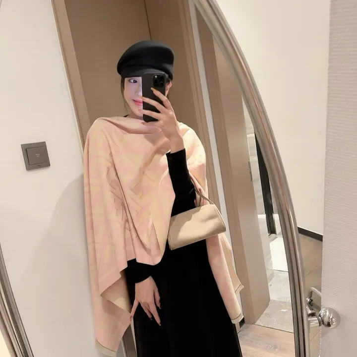 スーパーコピー フェンディ マフラー