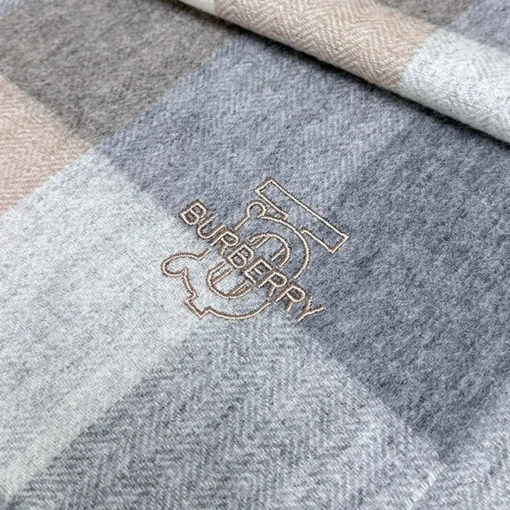 スーパーコピー バーバリー ス マフラー