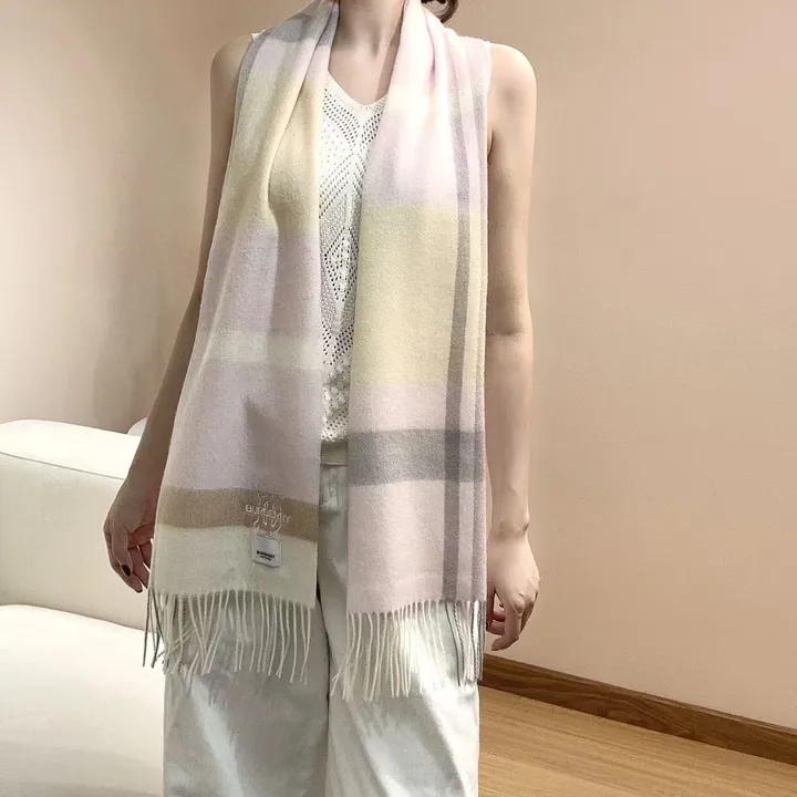 スーパーコピー バーバリー ス マフラー