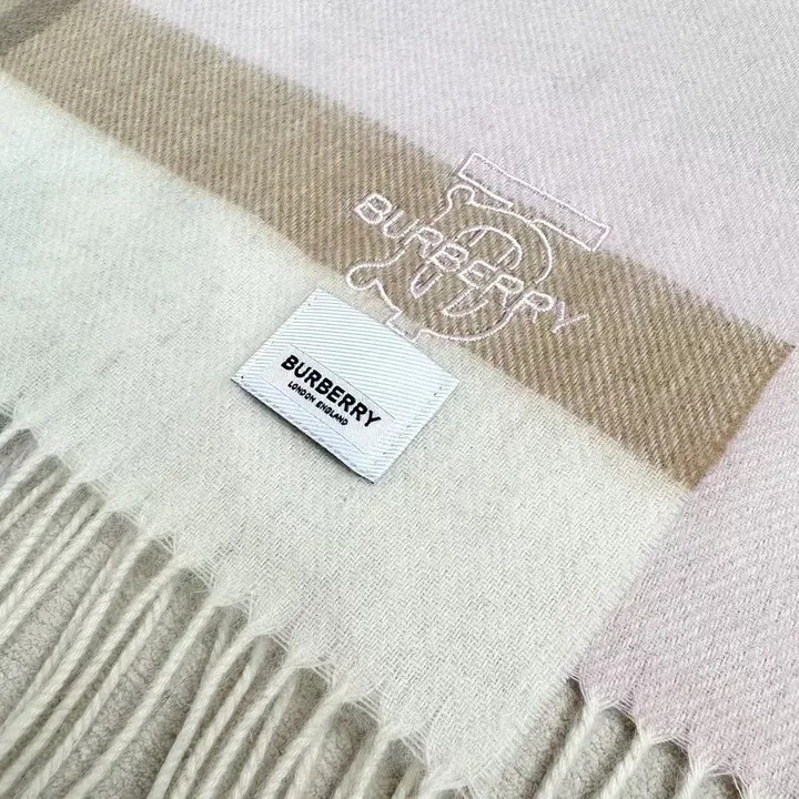 スーパーコピー バーバリー ス マフラー