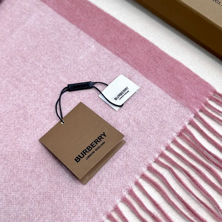 スーパーコピー バーバリー ス マフラー