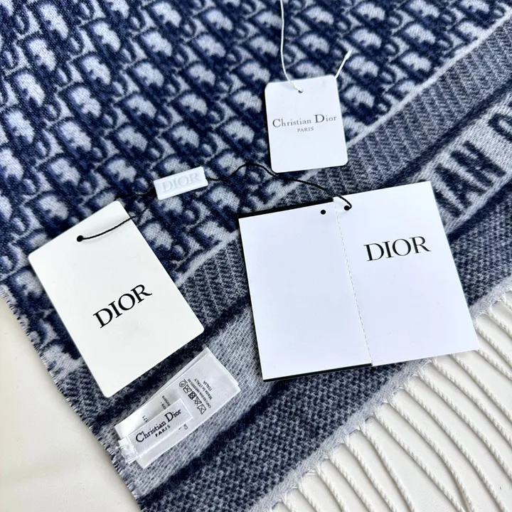 スーパーコピー ディオール マフラー