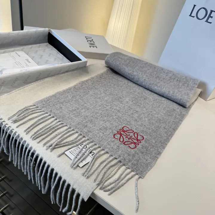 スーパーコピー ロエベ マフラー