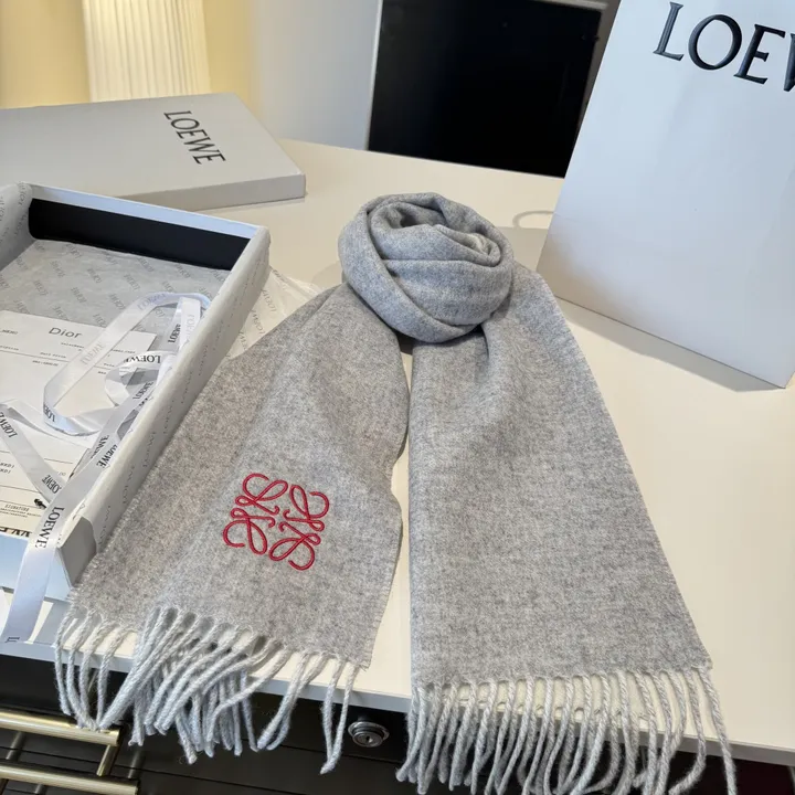 スーパーコピー ロエベ マフラー