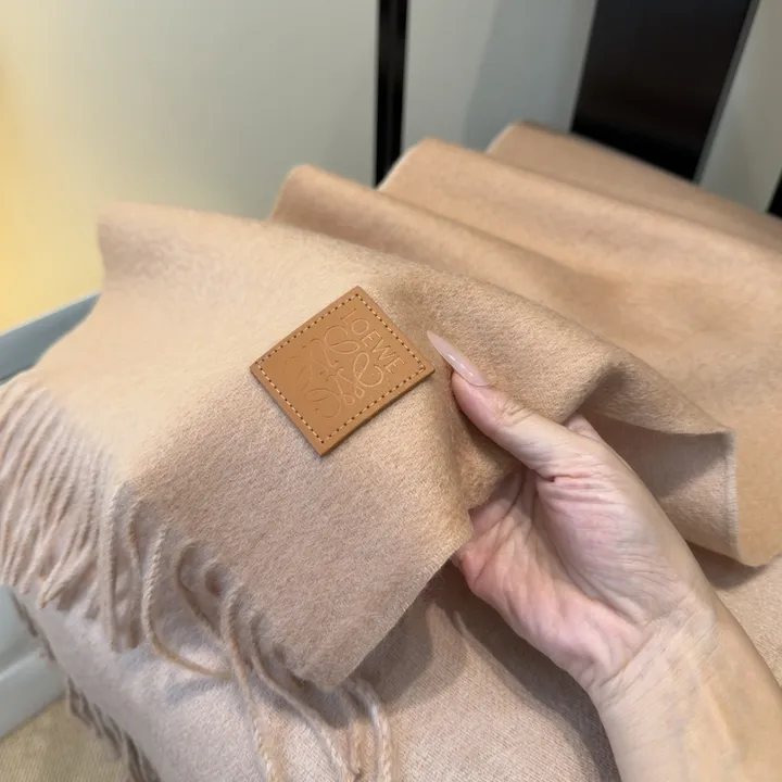 スーパーコピー ロエベ マフラー