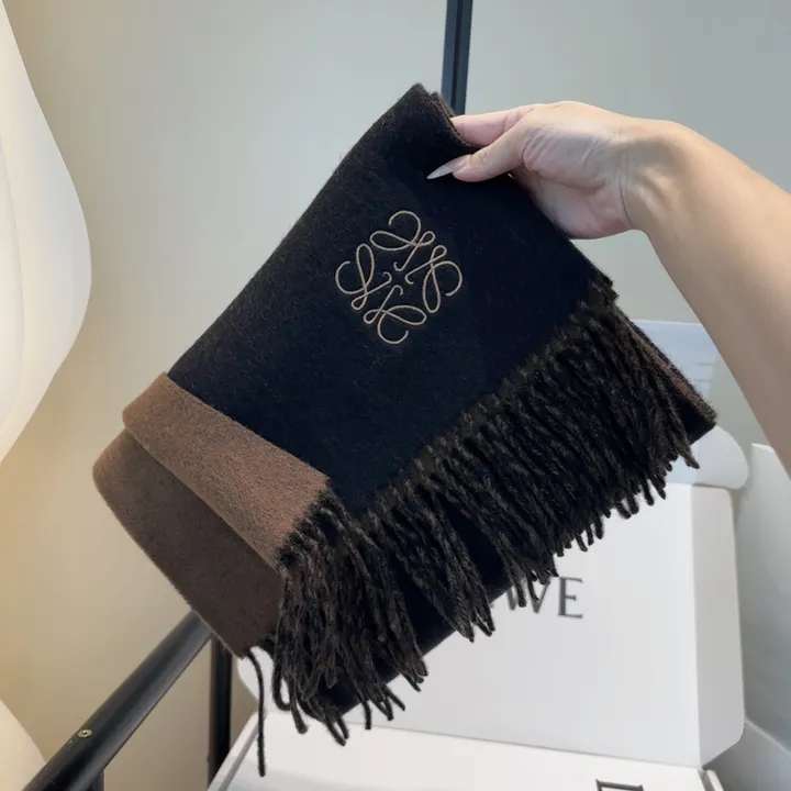 スーパーコピー ロエベ マフラー