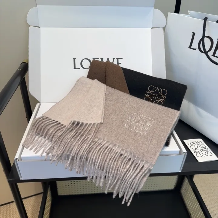 スーパーコピー ロエベ マフラー