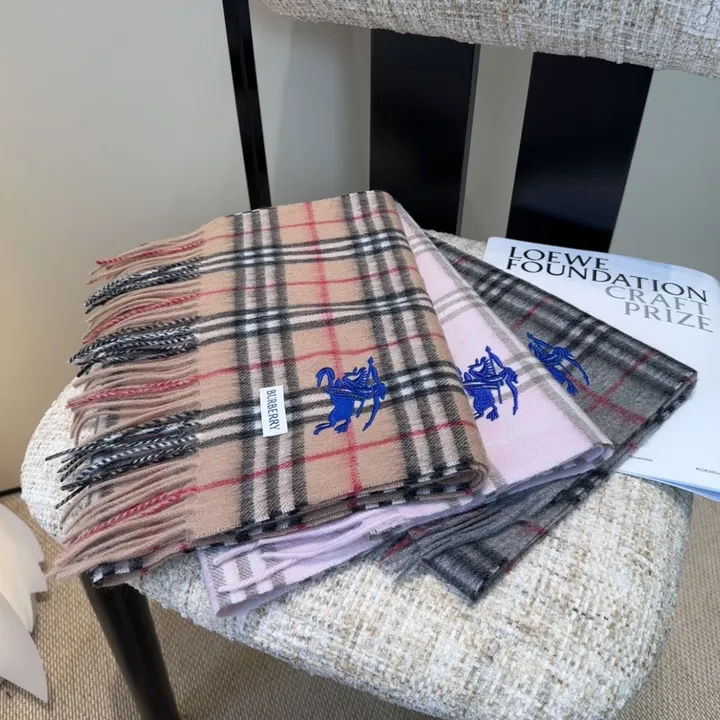 スーパーコピー バーバリー ス マフラー